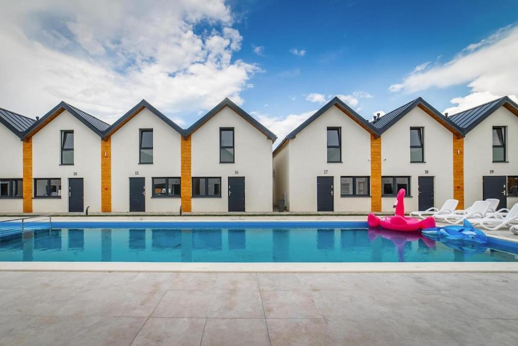 Holiday Complex With Pool, Rewal Bagian luar foto