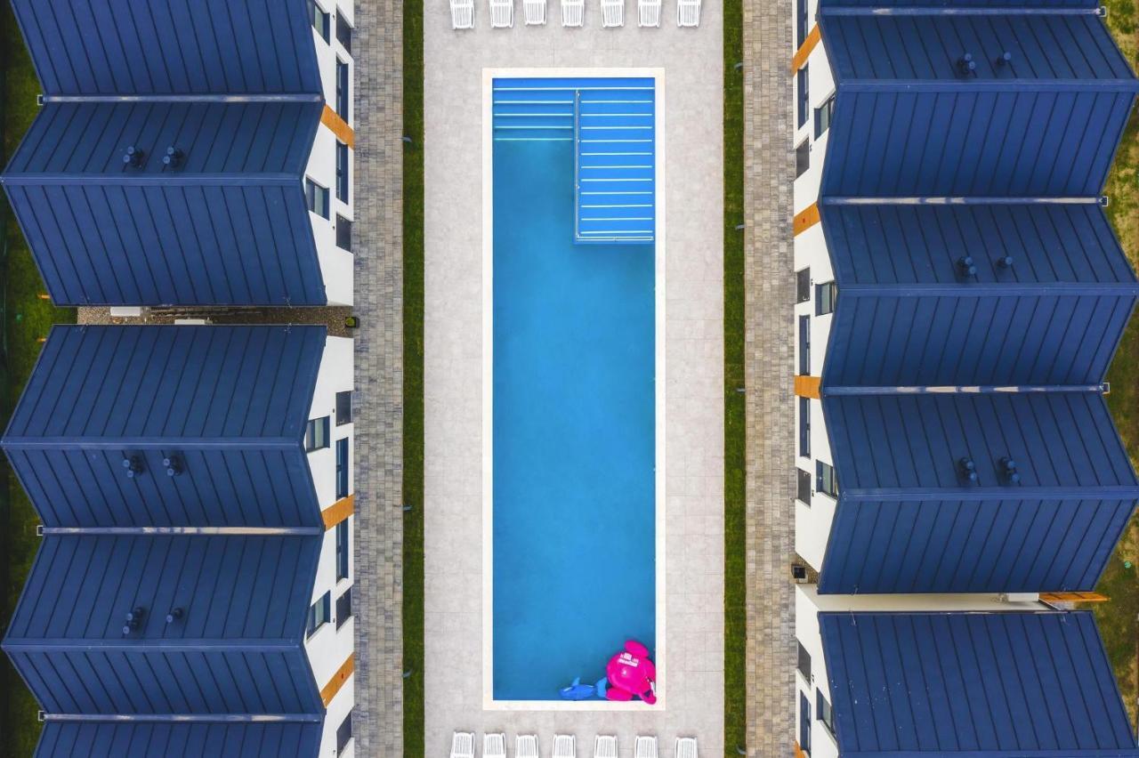 Holiday Complex With Pool, Rewal Bagian luar foto